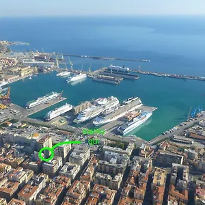 La Finestra Sul Porto Bed & Breakfast